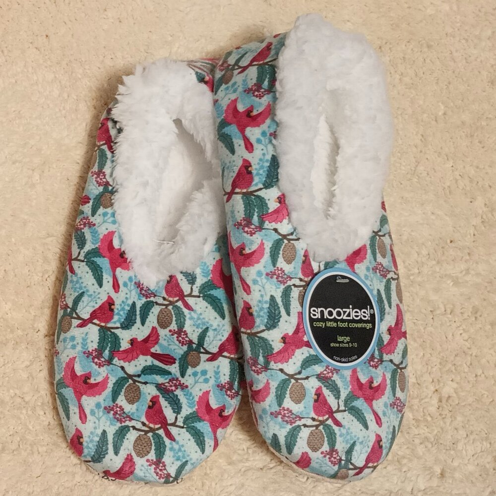 NEW Snoozies Cardinal Slipper Socks w/ Non-Skid Grips & Sherpa Lining, Lrg. 9-10